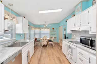 6041 Toucan Dr, Englewood, FL 34224 - Photo 7