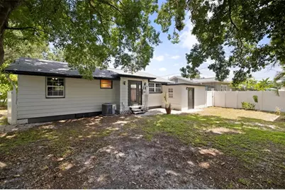 2702 Grand Cayman Street, Sarasota, FL 34231 - Photo 37