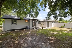2702 Grand Cayman St, Sarasota, FL 34231 - Photo 37