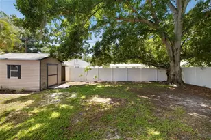 2702 Grand Cayman St, Sarasota, FL 34231 - Photo 35