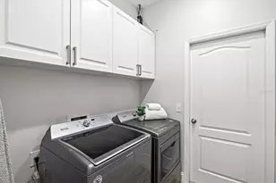 1731 Old Summerwood Blvd, Sarasota, FL 34232 - Photo 41