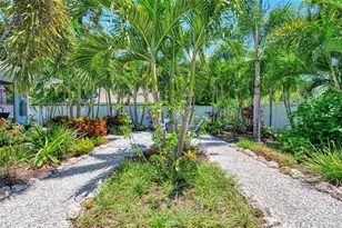 1858 Boyce, Sarasota, FL 34239 - Photo 35