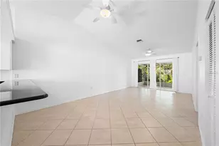 630 N Jefferson Ave, Sarasota, FL 34237 - Photo 5
