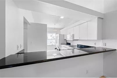 630 N Jefferson Avenue #19, Sarasota, FL 34237 - Photo 11