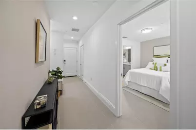 72 N School Avenue, Sarasota, FL 34237 - Photo 5