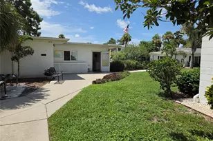 1542 Leisure Dr, Bradenton, FL 34207 - Photo 3