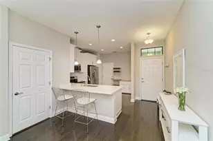 4991 Oarsman Ct, Sarasota, FL 34243 - Photo 7