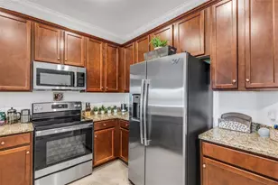20450 Lagente Cir, Venice, FL 34293 - Photo 7