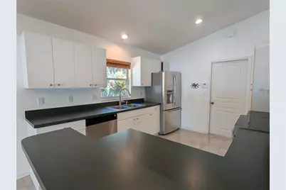 4557 Worcester Road, Sarasota, FL 34231 - Photo 11