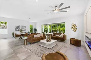 1671 Arlington St, Sarasota, FL 34239 - Photo 11