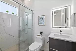 1671 Arlington St, Sarasota, FL 34239 - Photo 31