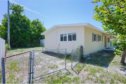 6515 3rd Street Court W, Bradenton, FL 34207 - Photo 5