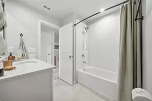 5636 Silverbridge Trl, Bradenton, FL 34211 - Photo 37