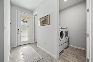 5636 Silverbridge Trl, Bradenton, FL 34211 - Photo 17