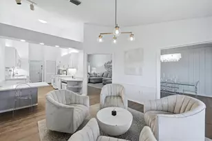 6892 Approach Rd, Sarasota, FL 34238 - Photo 9