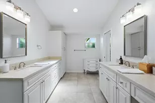 6892 Approach Rd, Sarasota, FL 34238 - Photo 15