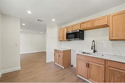 220 29th Street E, Palmetto, FL 34221 - Photo 57