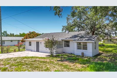 220 29th Street E, Palmetto, FL 34221 - Photo 13