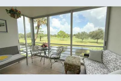7461 W Country Club Drive N #306, Sarasota, FL 34243 - Photo 15
