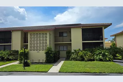 2515 Bayshore Gardens Parkway #12, Bradenton, FL 34207 - Photo 1
