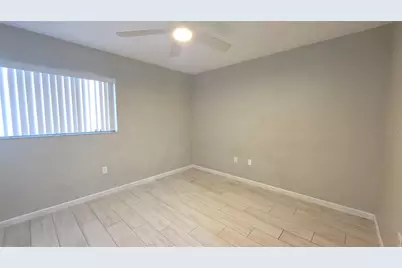 2515 Bayshore Gardens Parkway #12, Bradenton, FL 34207 - Photo 11