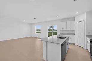 3821 Ambersweet Xing, Parrish, FL 34219 - Photo 3