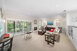 4942 Kestral Park Cir, Sarasota, FL 34231 - Photo 3