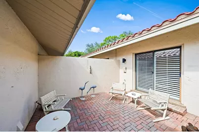 4942 Kestral Park Circle #10, Sarasota, FL 34231 - Photo 7