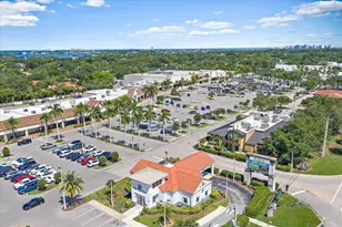 4942 Kestral Park Cir, Sarasota, FL 34231 - Photo 53