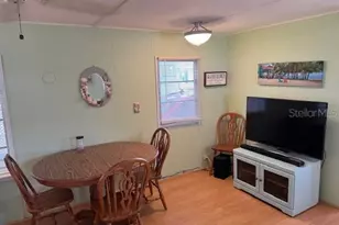 251 Southwinds Dr, Sarasota, FL 34231 - Photo 17