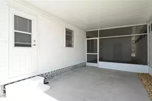 251 Southwinds Dr, Sarasota, FL 34231 - Photo 5