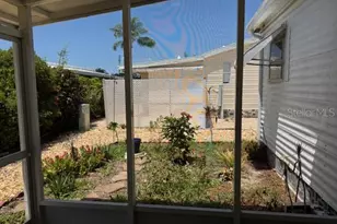 251 Southwinds Dr, Sarasota, FL 34231 - Photo 25
