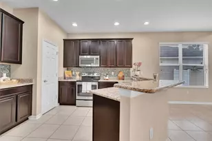 8623 Deep Maple Dr, Riverview, FL 33578 - Photo 11