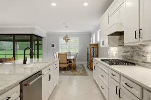 6839 Chester Trail, Bradenton, FL 34202 - Photo 11