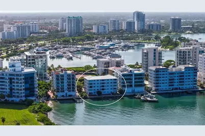 174 Golden Gate Point #43, Sarasota, FL 34236 - Photo 33