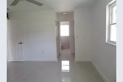 4925 Silk Oak Drive, Sarasota, FL 34232 - Photo 21