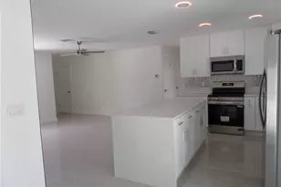 4925 Silk Oak Dr, Sarasota, FL 34232 - Photo 11
