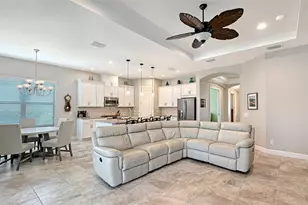 8716 Amaretto Ave, Sarasota, FL 34238 - Photo 15