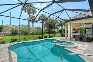 8716 Amaretto Ave, Sarasota, FL 34238 - Photo 35