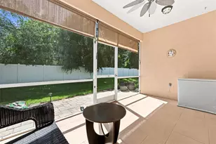 7707 33rd St E, Sarasota, FL 34243 - Photo 31