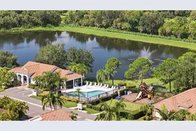 7707 33rd Street E, Sarasota, FL 34243 - Photo 37