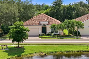 7707 33rd St E, Sarasota, FL 34243 - Photo 41