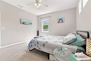 7707 33rd St E, Sarasota, FL 34243 - Photo 21