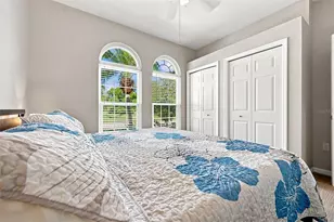 7707 33rd St E, Sarasota, FL 34243 - Photo 27
