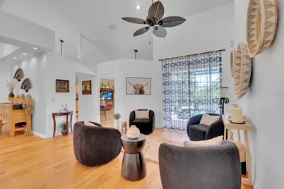 4739 Spring Meadow Lane, Sarasota, FL 34233 - Photo 17