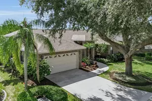 4739 Spring Meadow Ln, Sarasota, FL 34233 - Photo 3