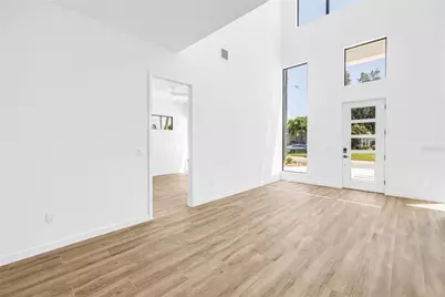 2345 Temple Street, Sarasota, FL 34239 - Photo 9