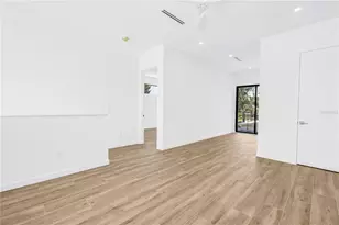 2345 Temple St, Sarasota, FL 34239 - Photo 39