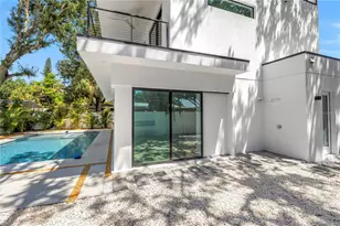 2345 Temple St, Sarasota, FL 34239 - Photo 61