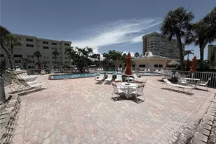 4525 Cove Cir, Saint Petersburg, FL 33708 - Photo 17
